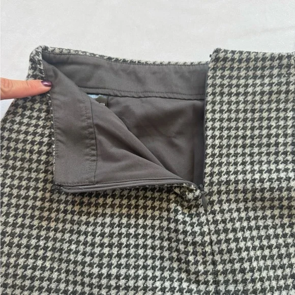 Uniqlo Monochrome Houndstooth Mini Skirt - Picture 5 of 11